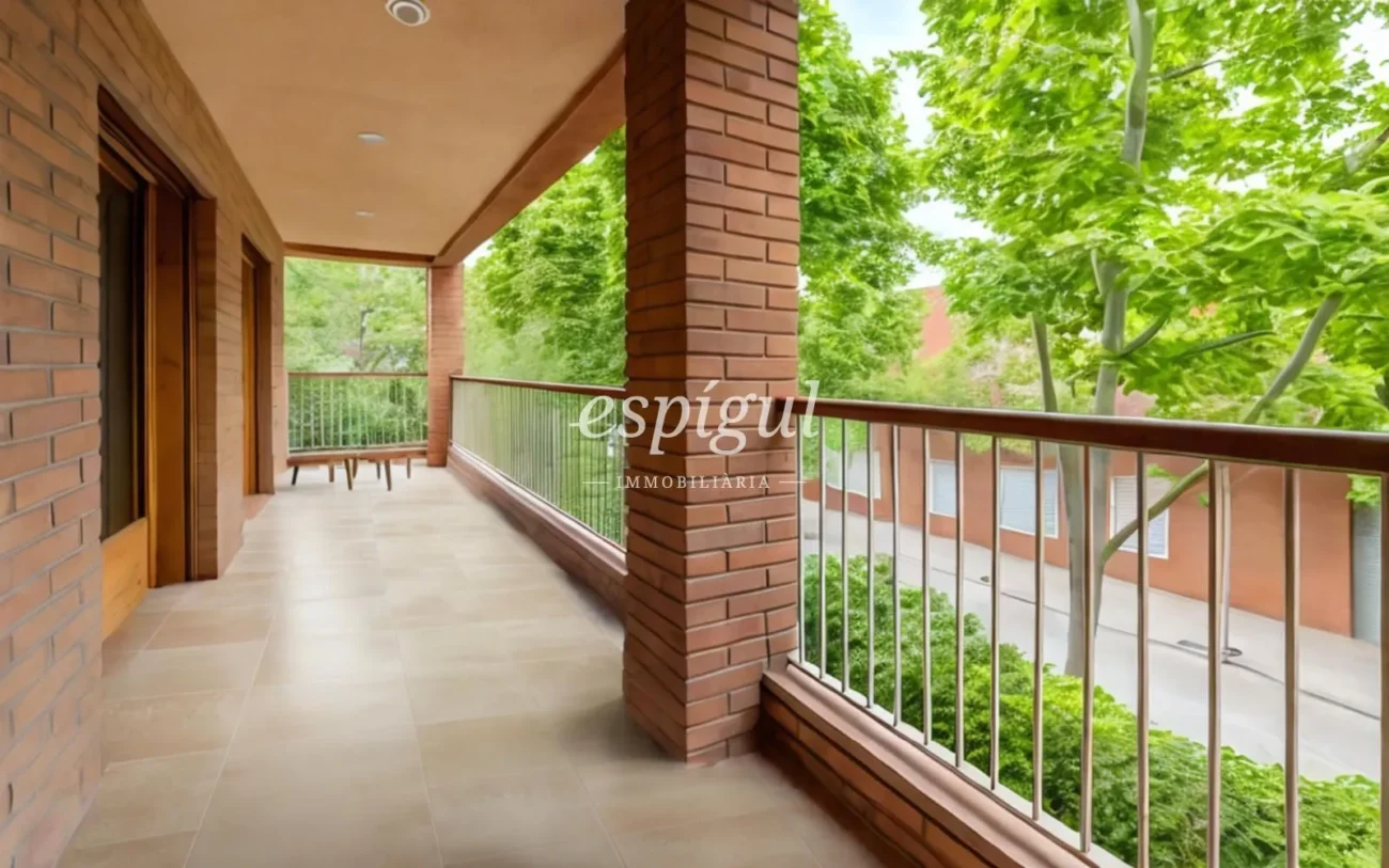 Piso en venta en Parc Central – Colomer