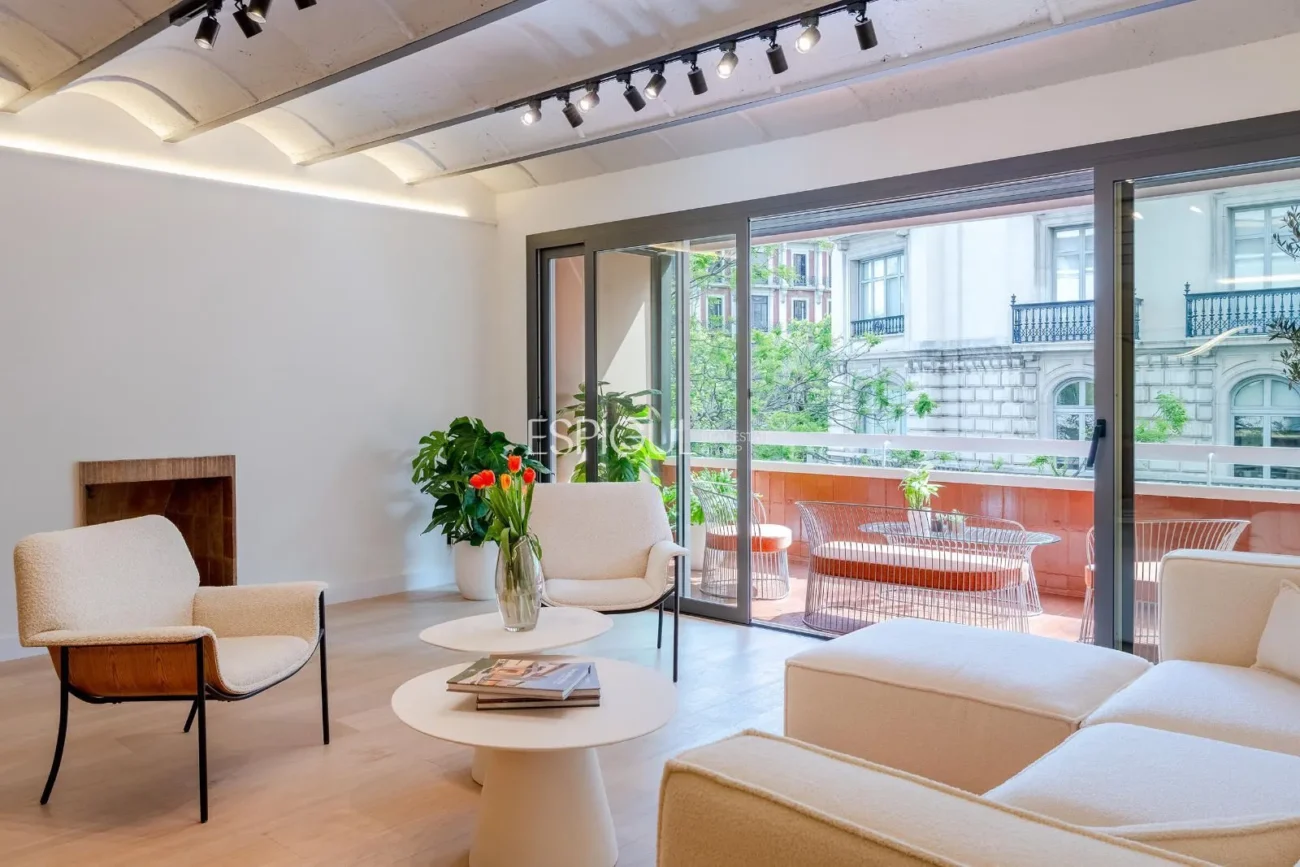 Apartment for Sale in Sant Gervasi – Galvany.