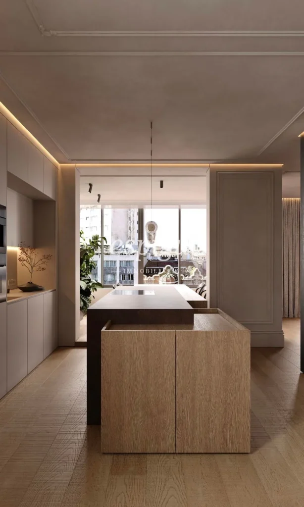 Penthouse for sale with terrace on Muntaner Street, Barcelona