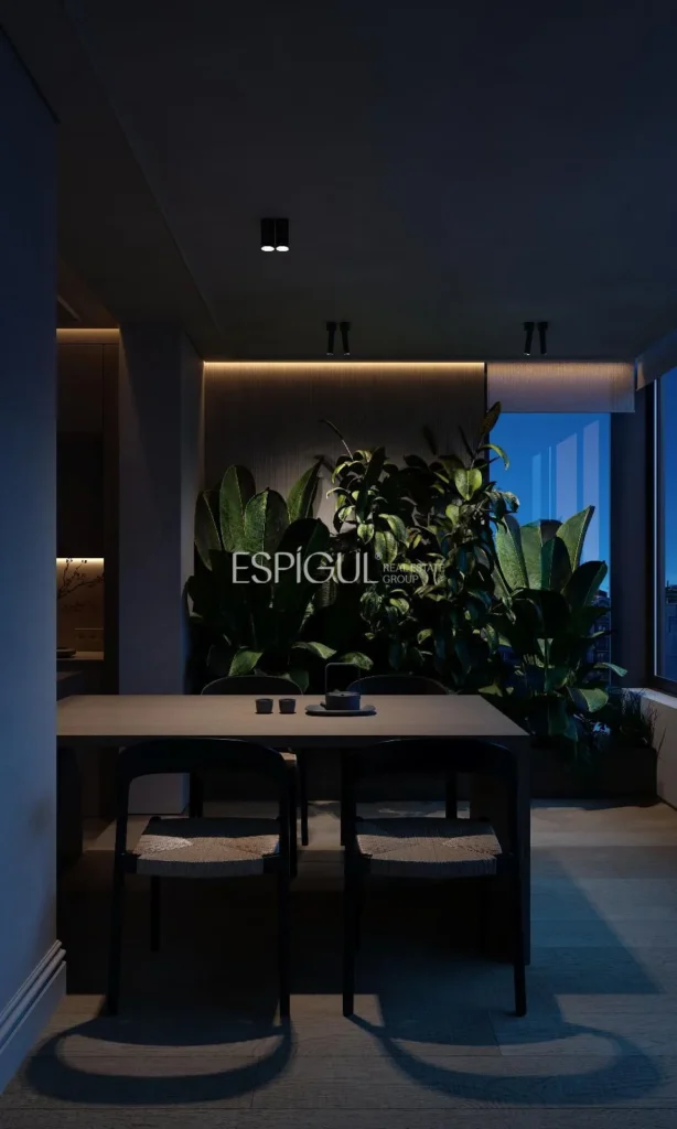 Продается пентхаус с террасой на улице Мунтанер, Барселона