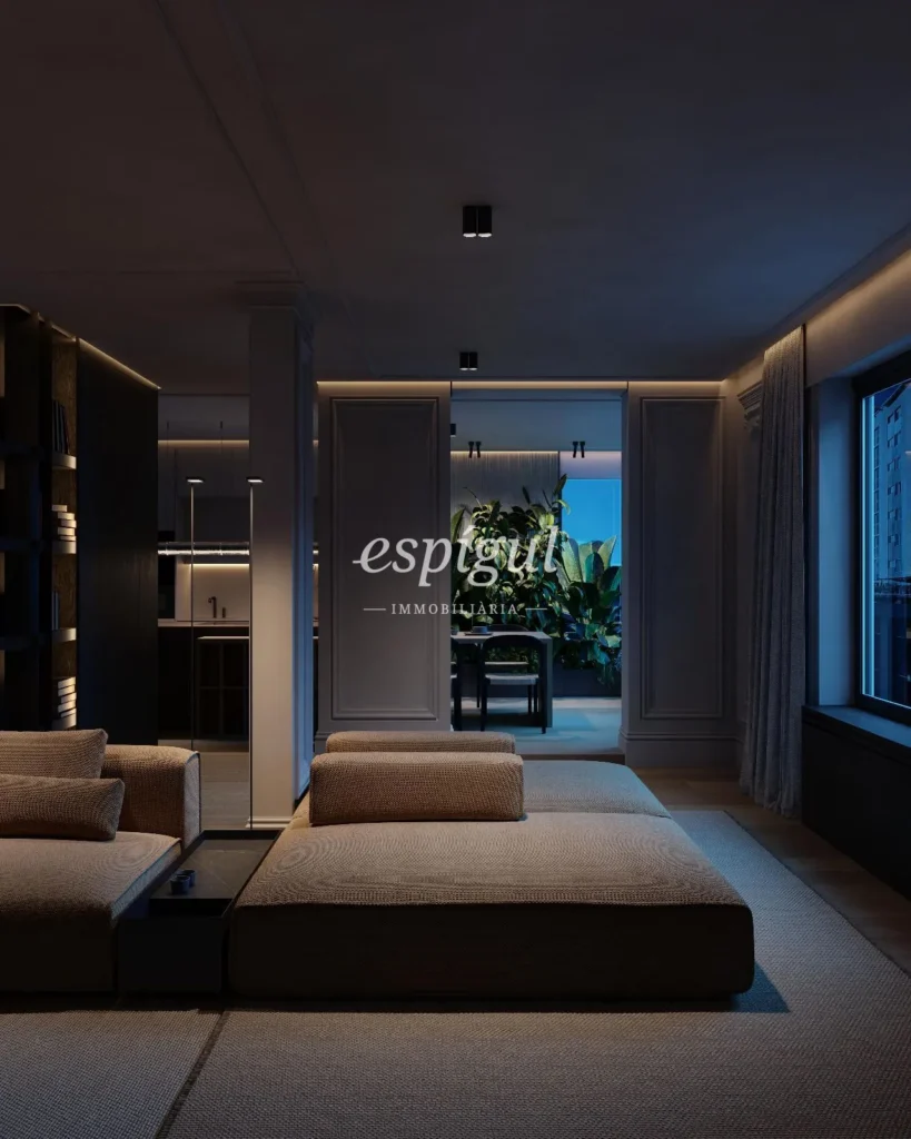 Penthouse for sale with terrace on Muntaner Street, Barcelona