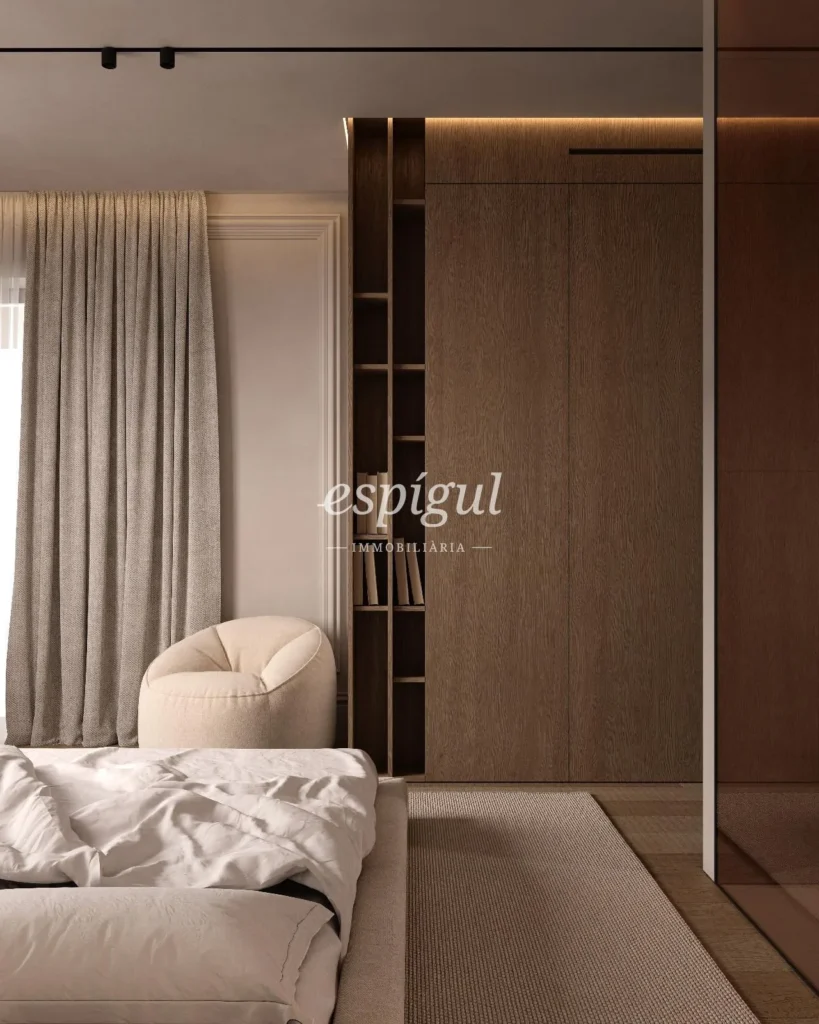 Penthouse for sale with terrace on Muntaner Street, Barcelona