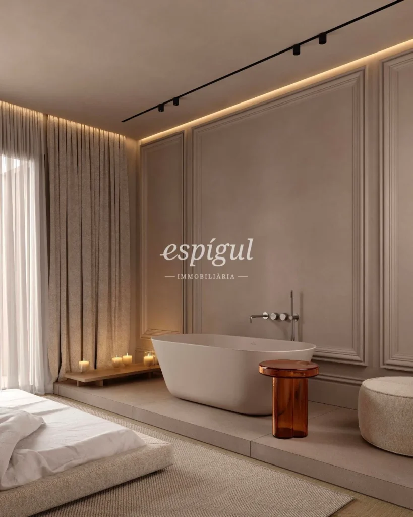 Penthouse for sale with terrace on Muntaner Street, Barcelona