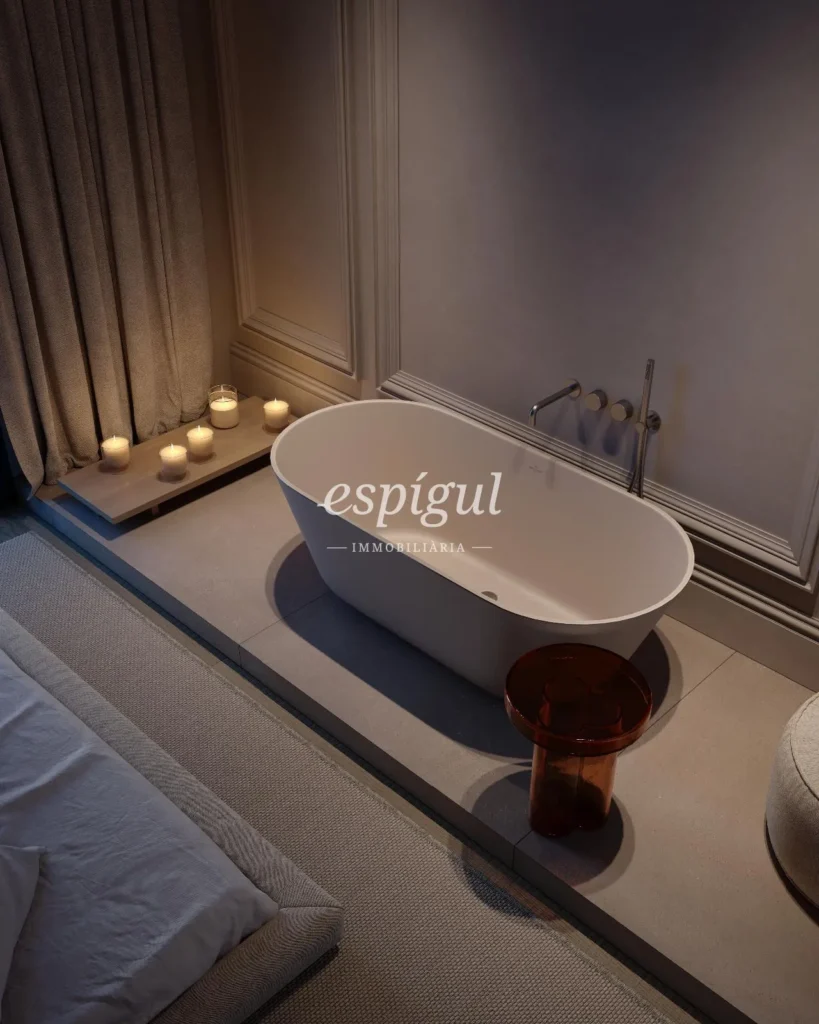 Penthouse for sale with terrace on Muntaner Street, Barcelona