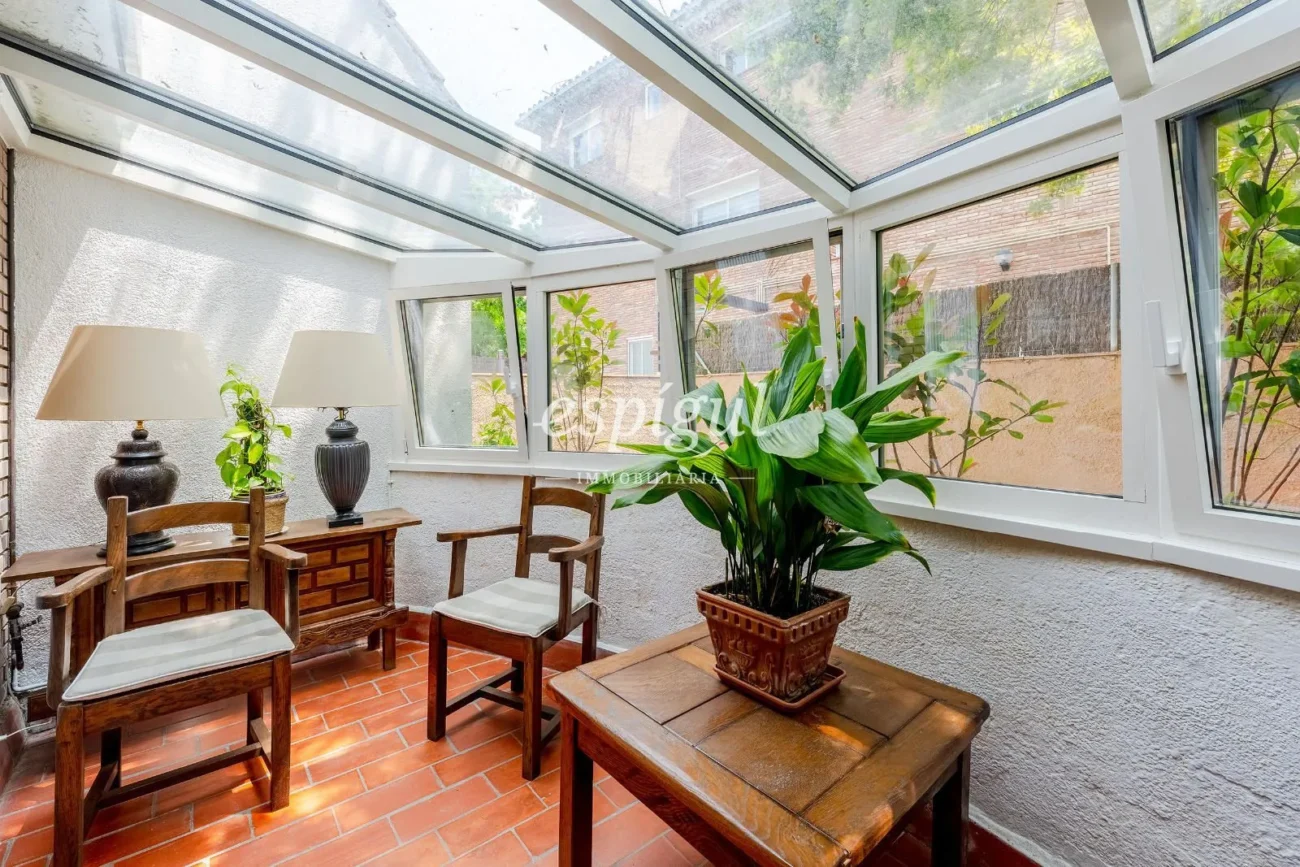 Casa aparellada en venda en l’Arxiu