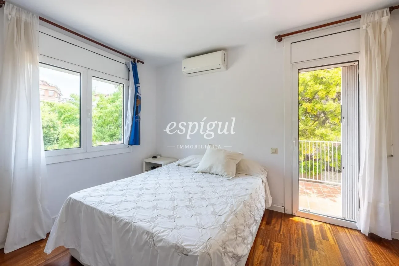 Casa aparellada en venda en l’Arxiu