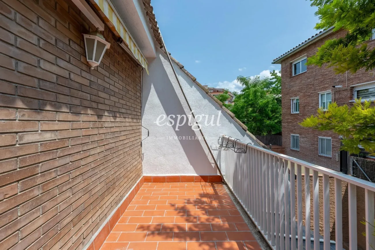 Casa aparellada en venda en l’Arxiu