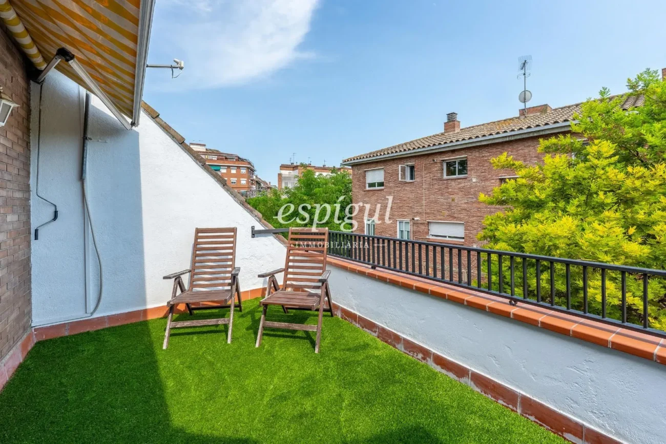 Casa aparellada en venda en l’Arxiu