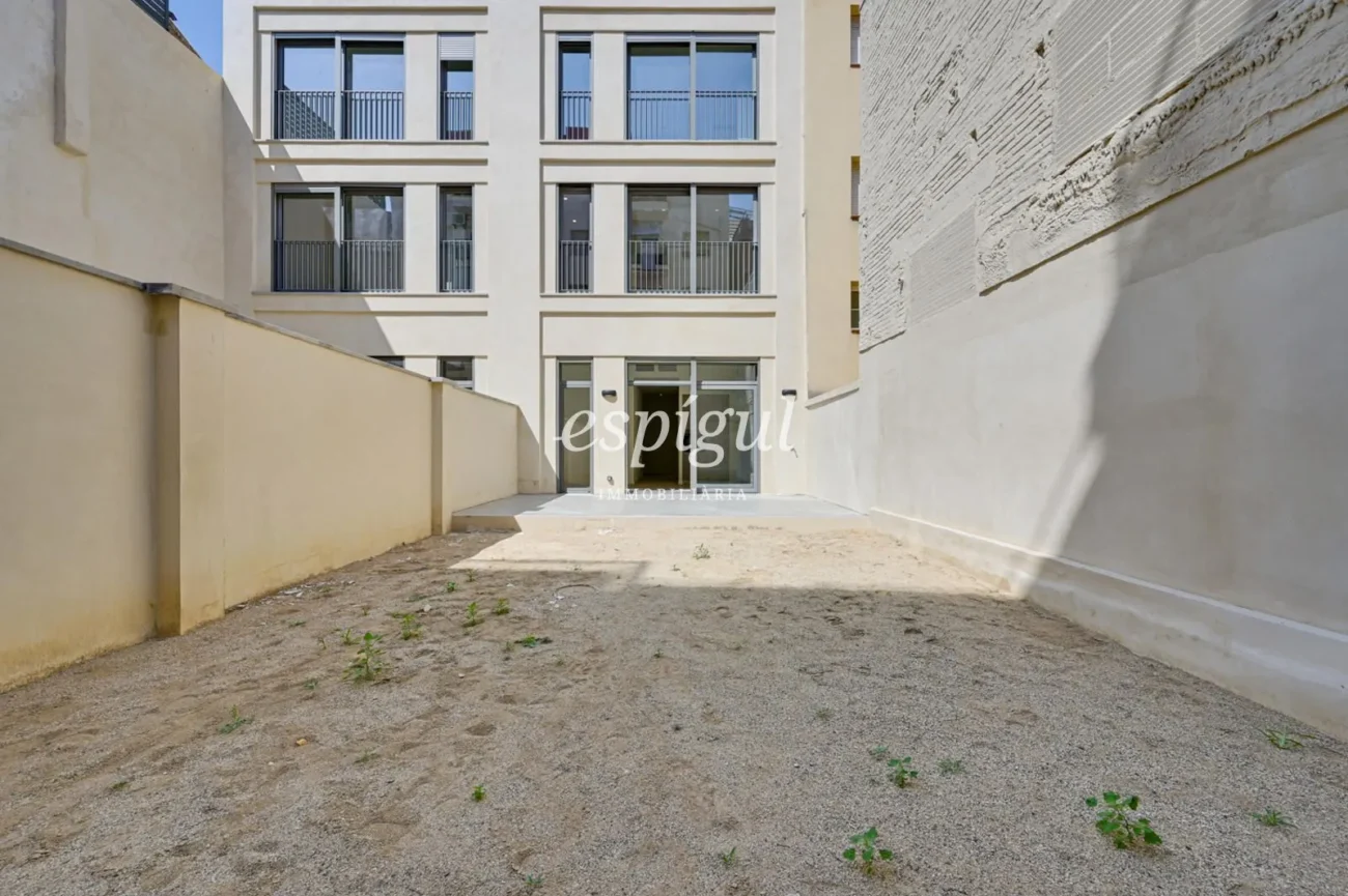 Dúplex en venda amb jardí en el centre de L’ Hospitalet de Llobregat