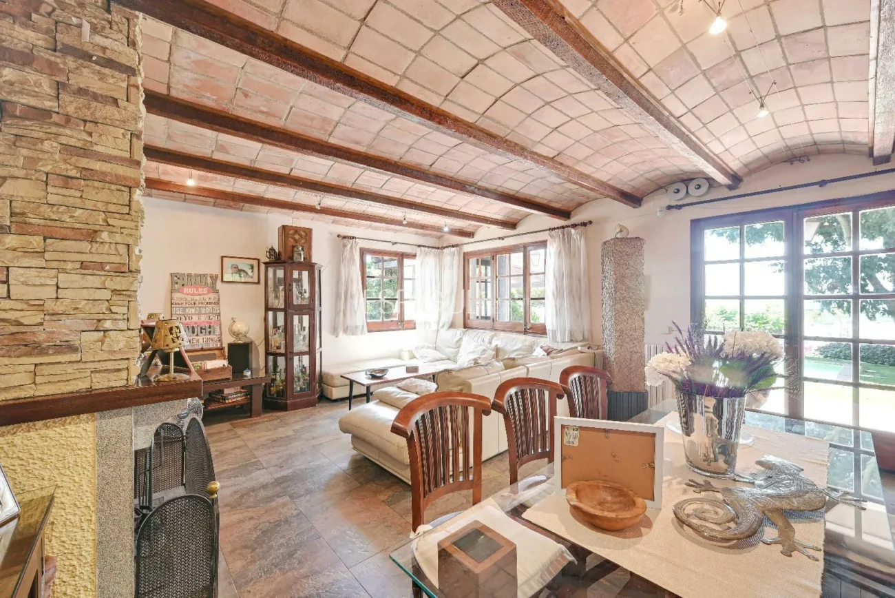 Charming Rustic House with Sea Views in Platja d’Aro