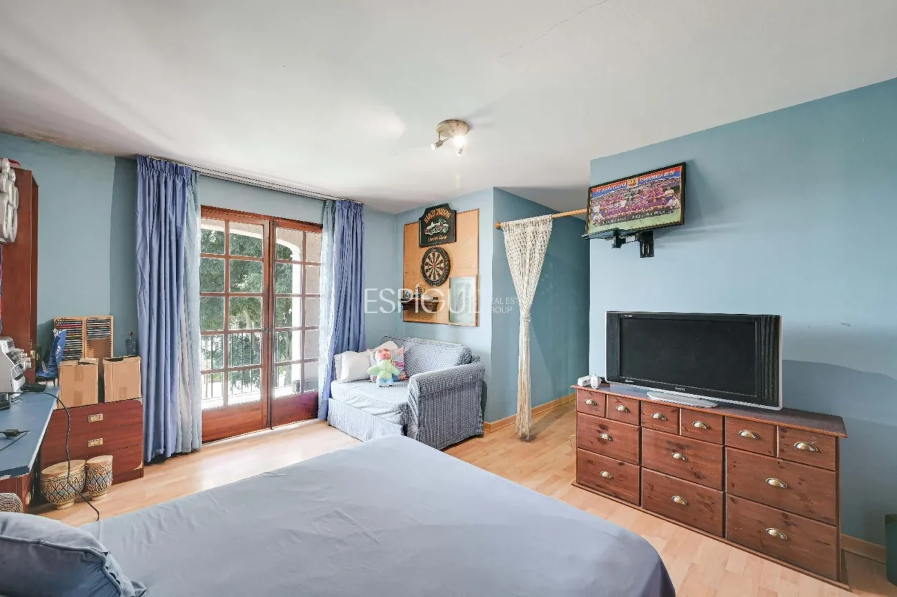 Charming Rustic House with Sea Views in Platja d’Aro