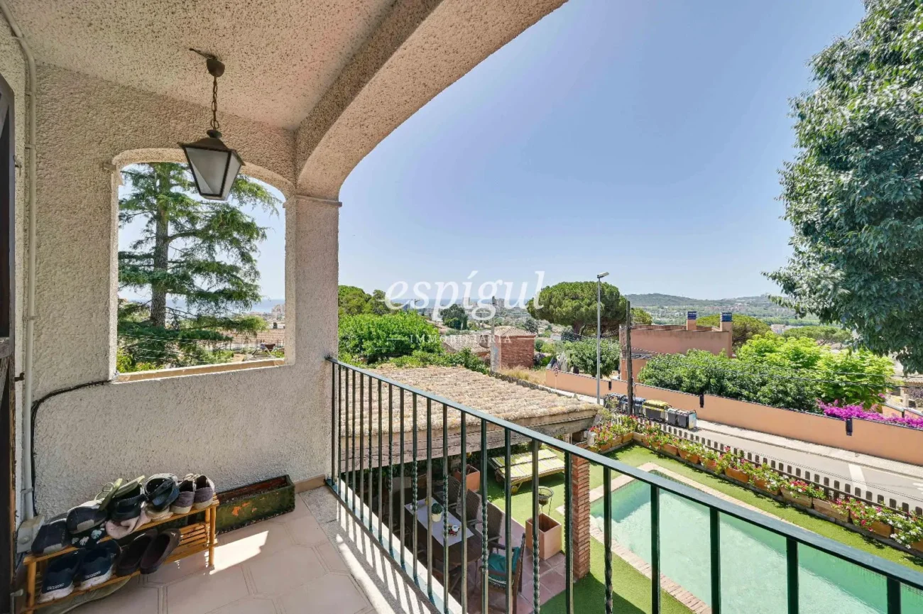 Encantadora casa rústica con vistas al mar en Platja d’Aro