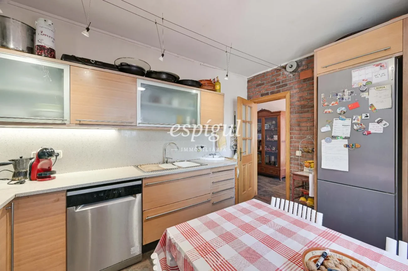 Encantadora casa rústica con vistas al mar en Platja d’Aro