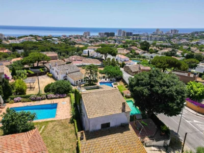 Charming Rustic House with Sea Views in Platja d’Aro