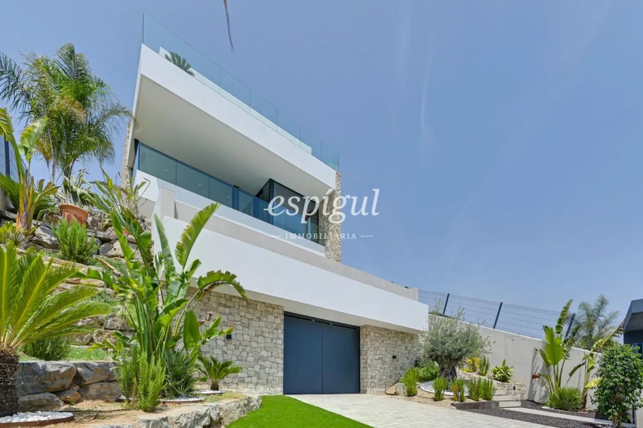 Exclusiva casa con impresionantes vistas al mar en Arenys de Mar
