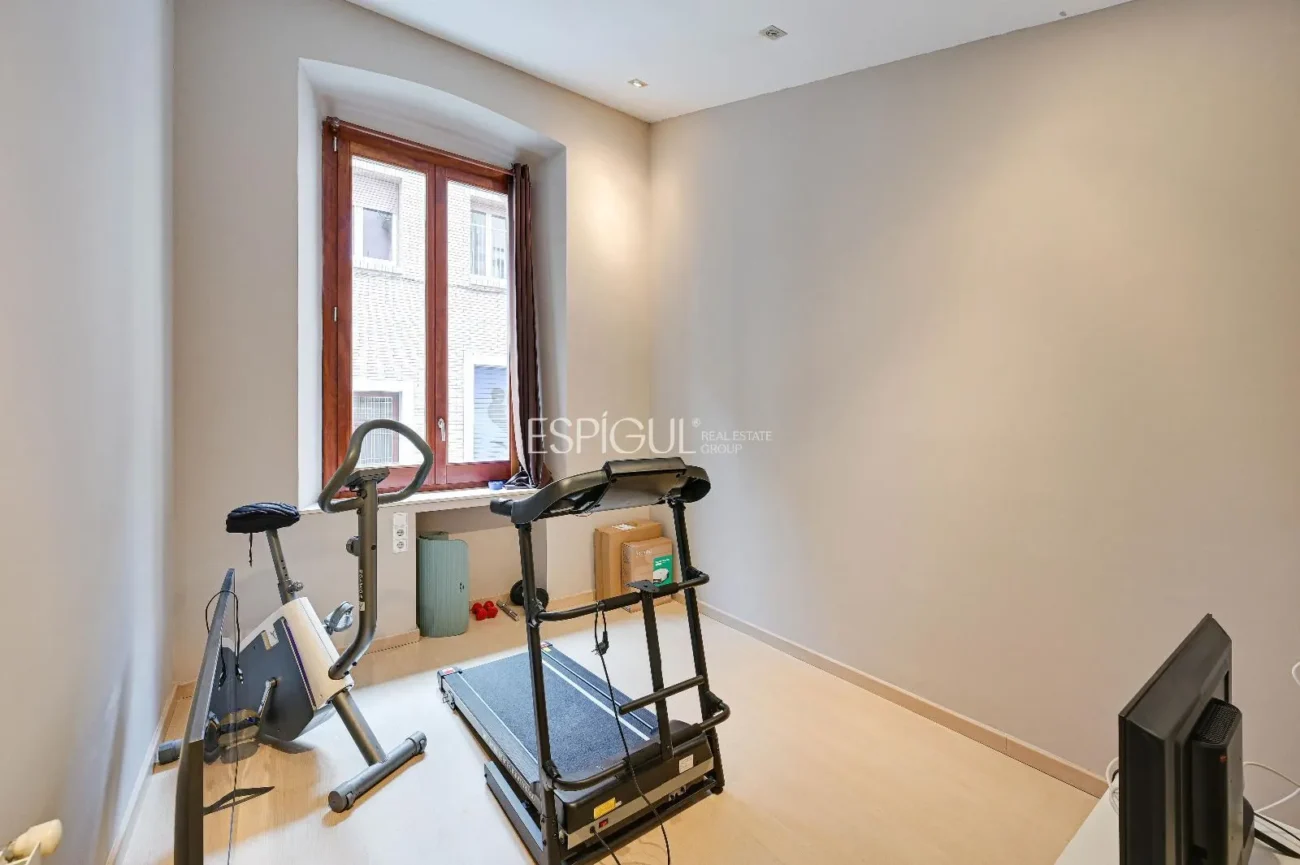 Exclusivo piso con jardín privado en el Barri Vell de Girona