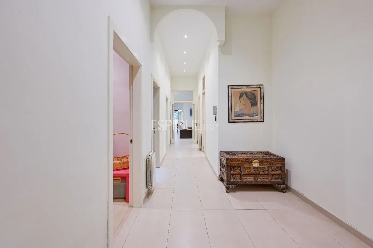 Exclusivo piso con jardín privado en el Barri Vell de Girona