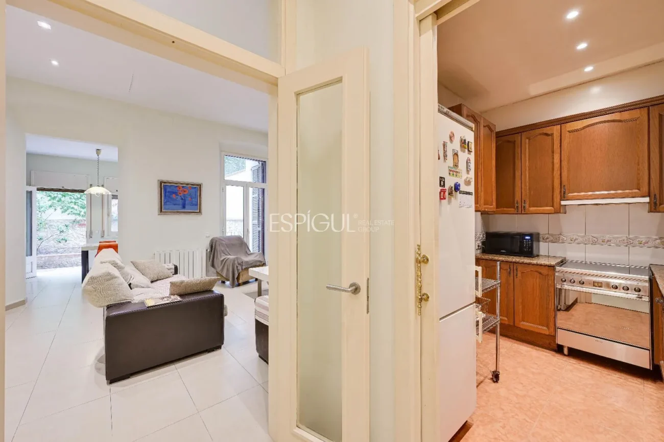 Exclusivo piso con jardín privado en el Barri Vell de Girona