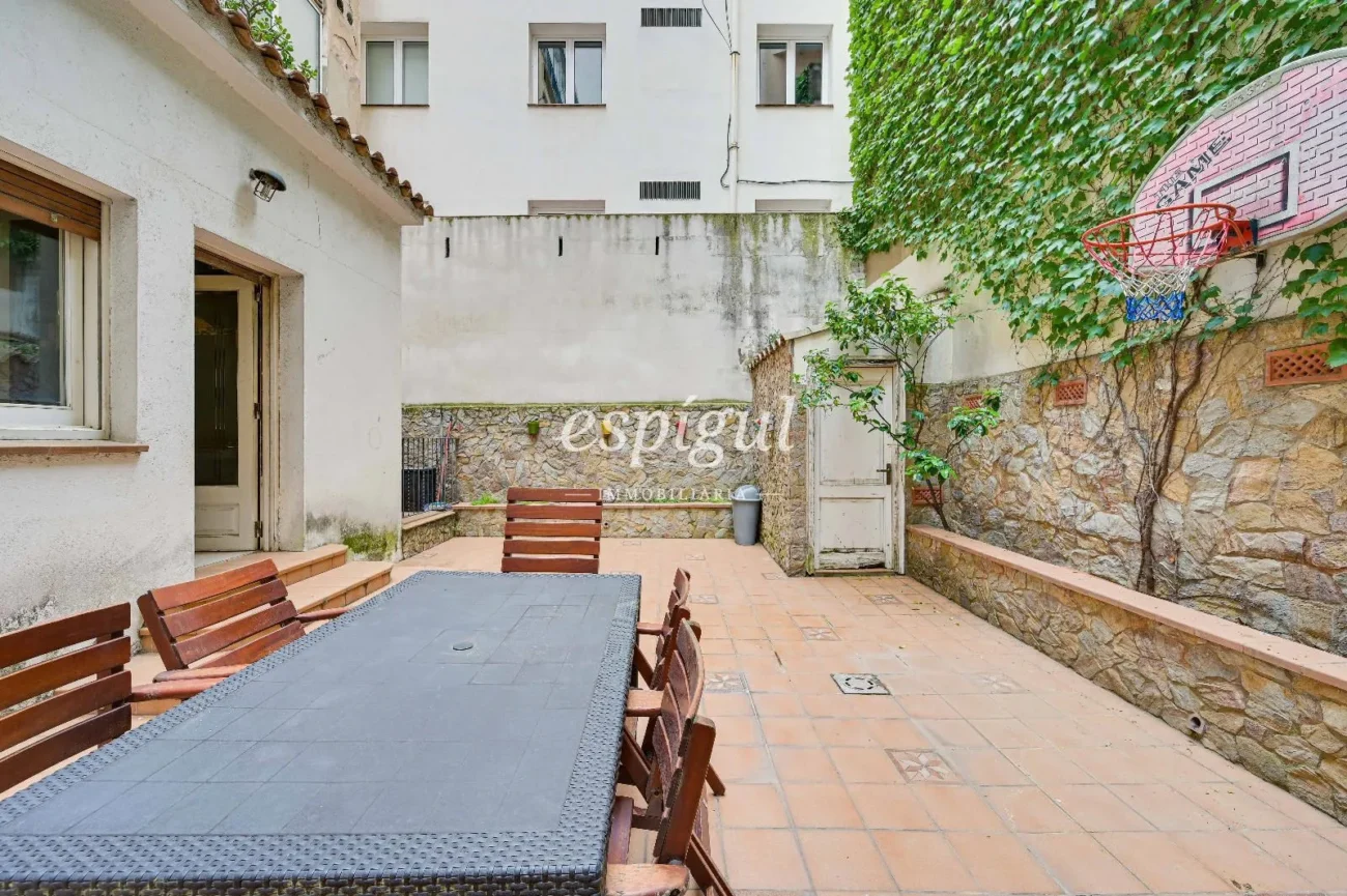 Appartement exclusif avec jardin privé dans le Barri Vell de Gérone
