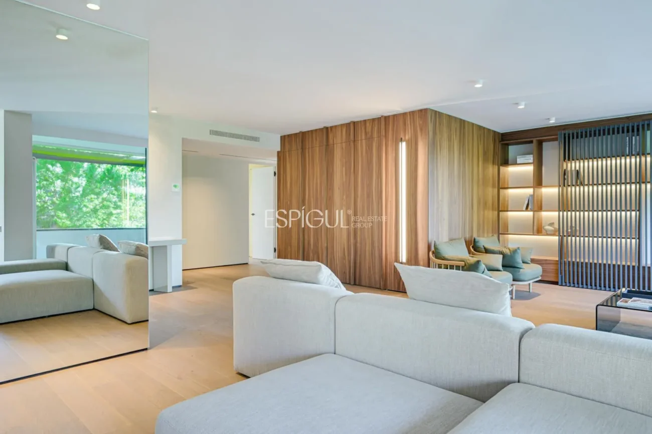 Exclusive apartment for sale in Jardí de Tòquio, Pedralbes