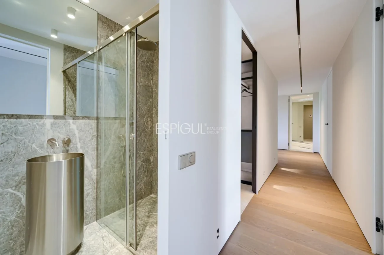 Exclusive apartment for sale in Jardí de Tòquio, Pedralbes