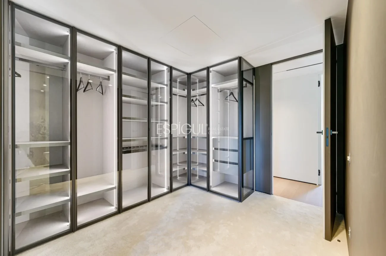 Exclusive apartment for sale in Jardí de Tòquio, Pedralbes