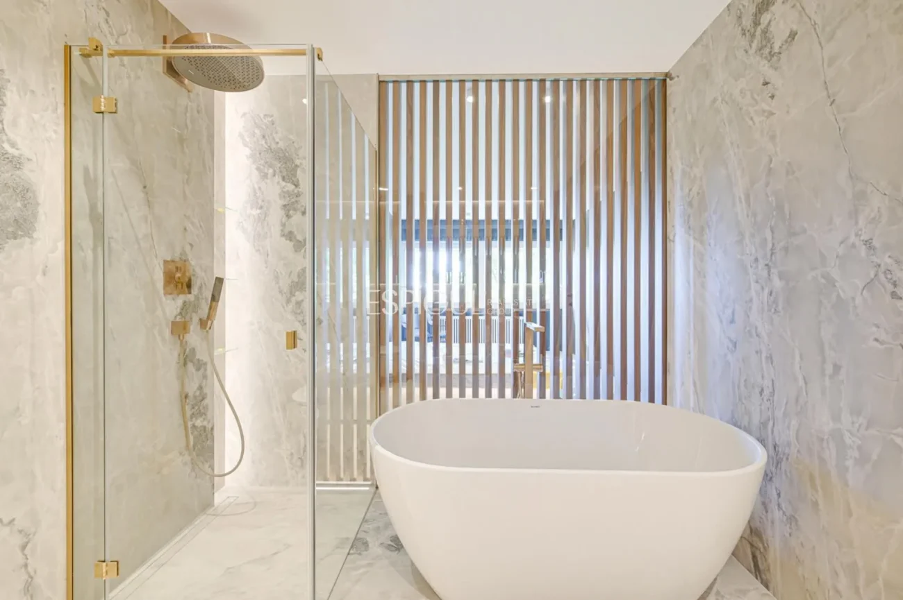 Exclusive apartment for sale in Jardí de Tòquio, Pedralbes