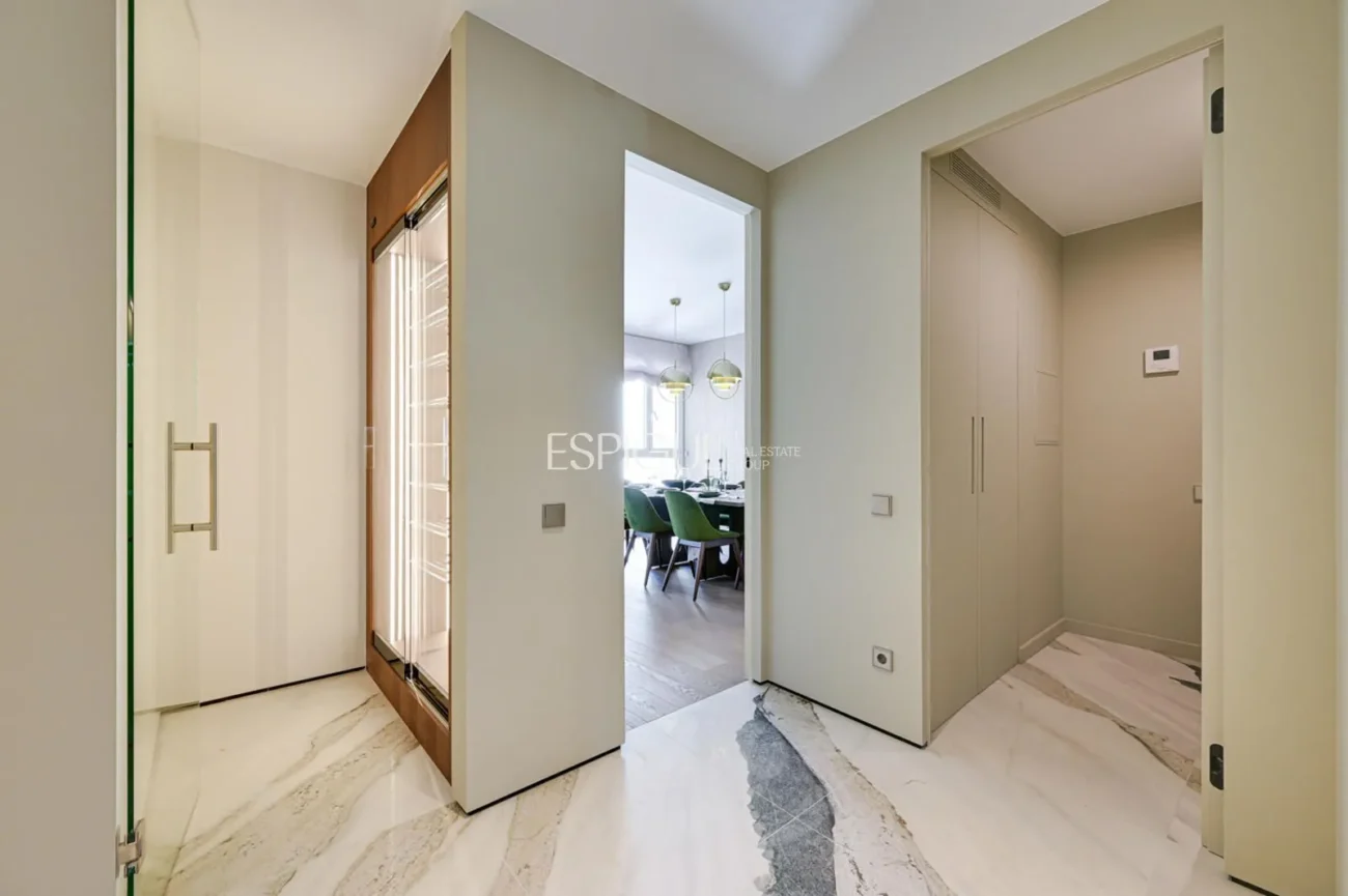 Exclusive apartment for sale in Jardí de Tòquio, Pedralbes