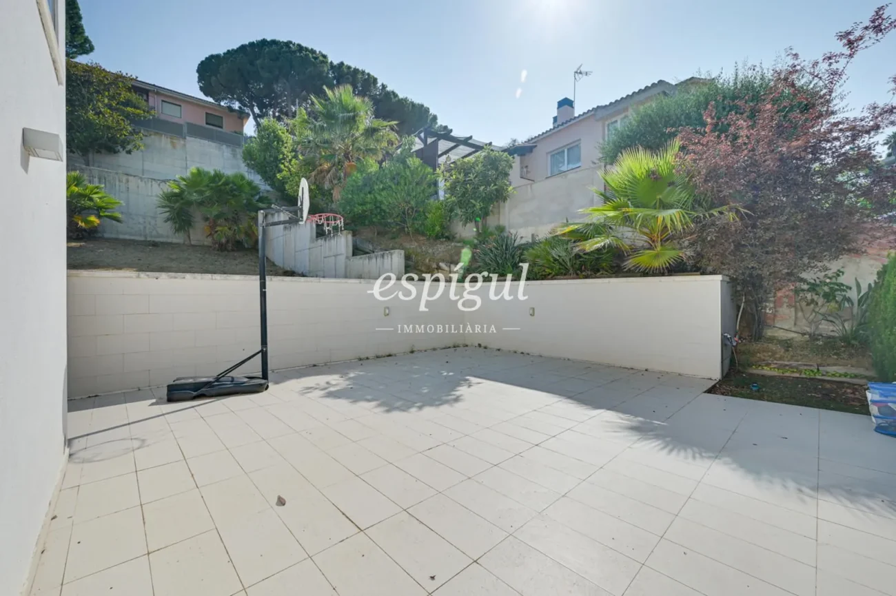 Casa espectacular amb dues piscines, gimnàs i cinema a Alella