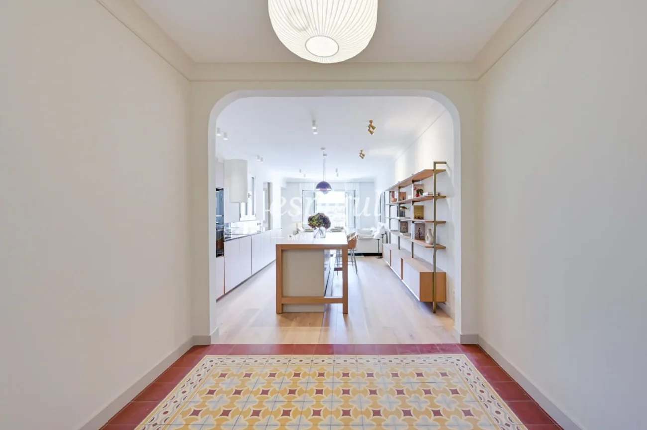 Magnifique logement rénové sur l’Avenue de Sarrià