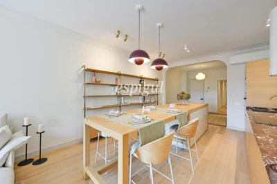 Magnificent renovated property on Avinguda de Sarrià