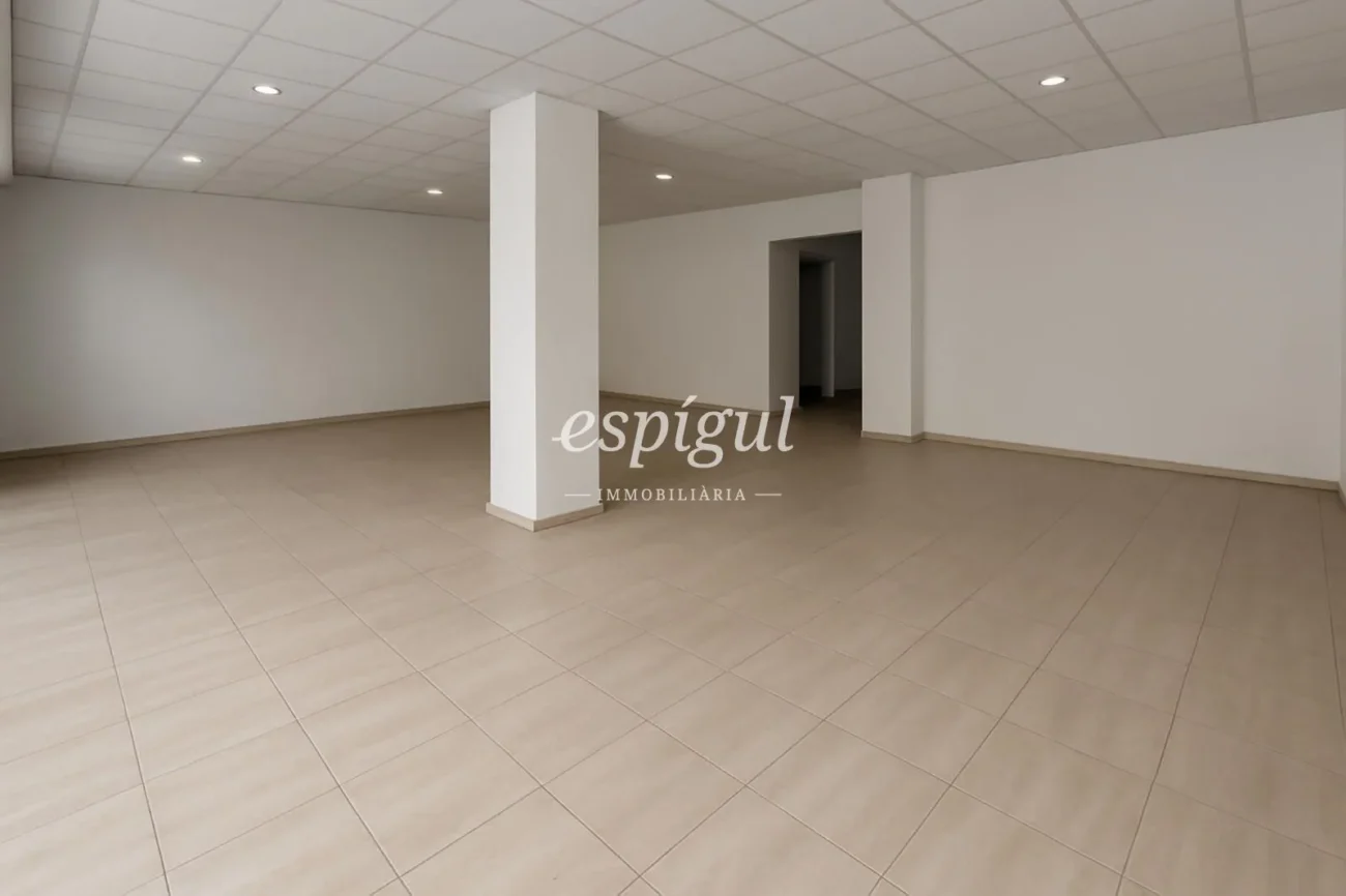 Investment opportunity in Girona – Local with assured profitability