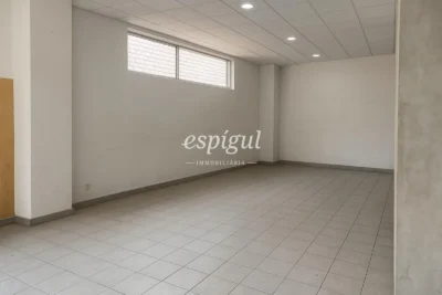 Investment opportunity in Girona – Local with assured profitability