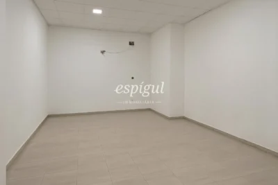 Investment opportunity in Girona – Local with assured profitability