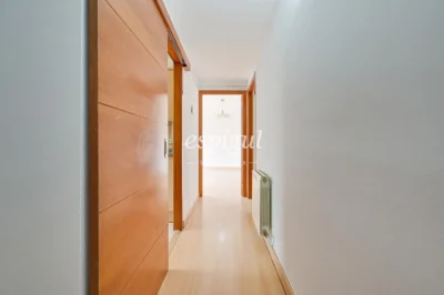 Pis de tres habitacions amb gran terrassa