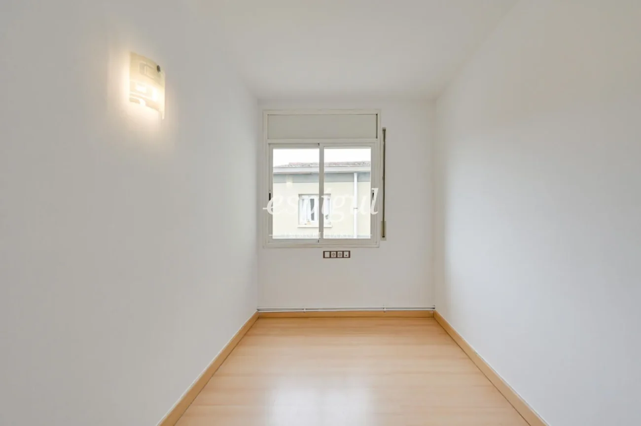Pis de tres habitacions amb gran terrassa