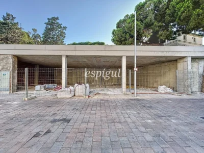 Large commercial premises in the center of Teià.