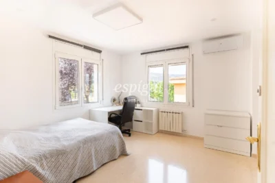 Belle maison de 5 chambres avec jardin et piscine à Can Teixidó