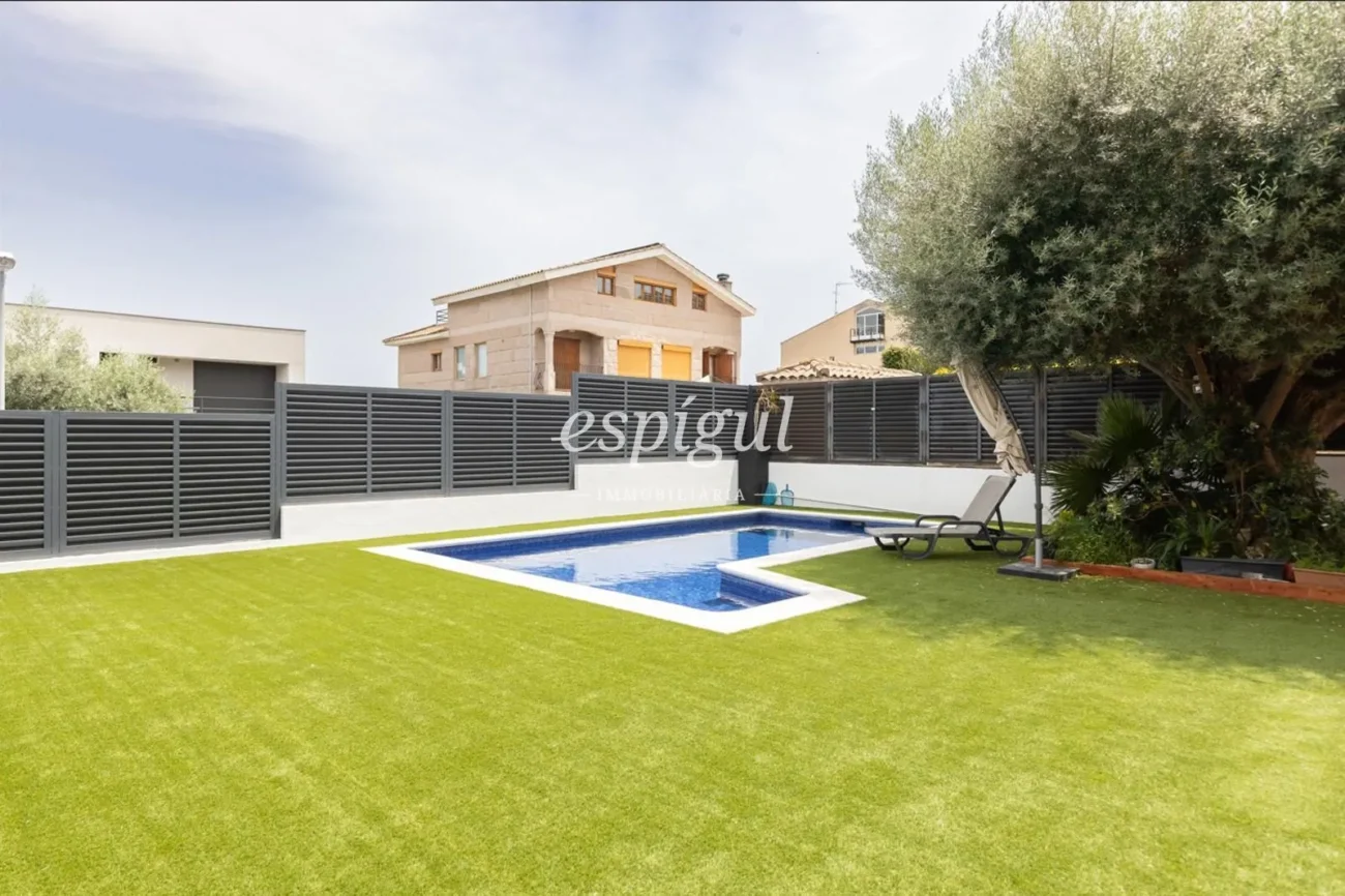 Belle maison de 5 chambres avec jardin et piscine à Can Teixidó