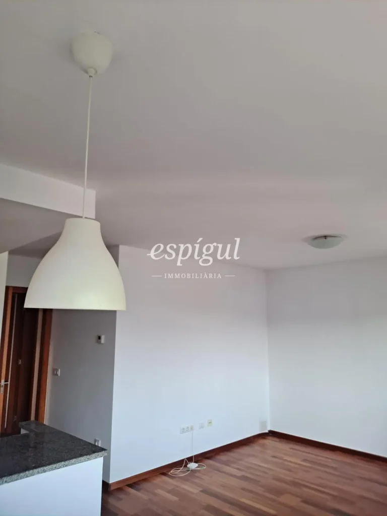 Nice apartment of 78m² in the village of Sant Gregori 5 minutes from Girona!