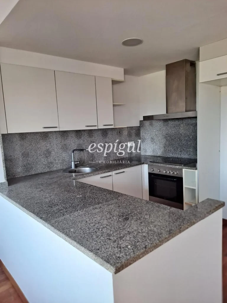 Bonito piso de 78 m² en el pueblo de San Gregorio a 5 minutos de Girona!