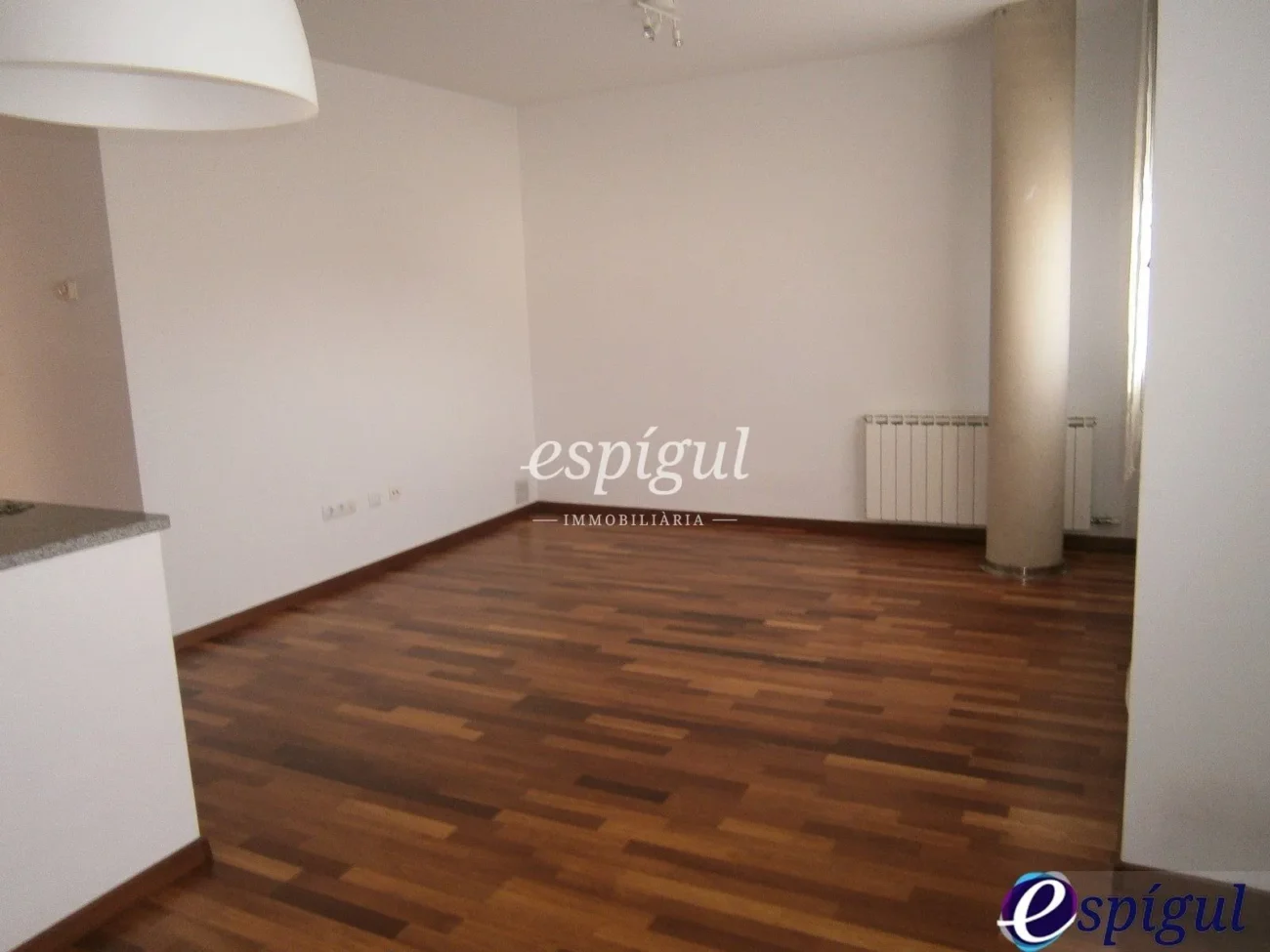 Bonito piso de 78 m² en el pueblo de San Gregorio a 5 minutos de Girona!