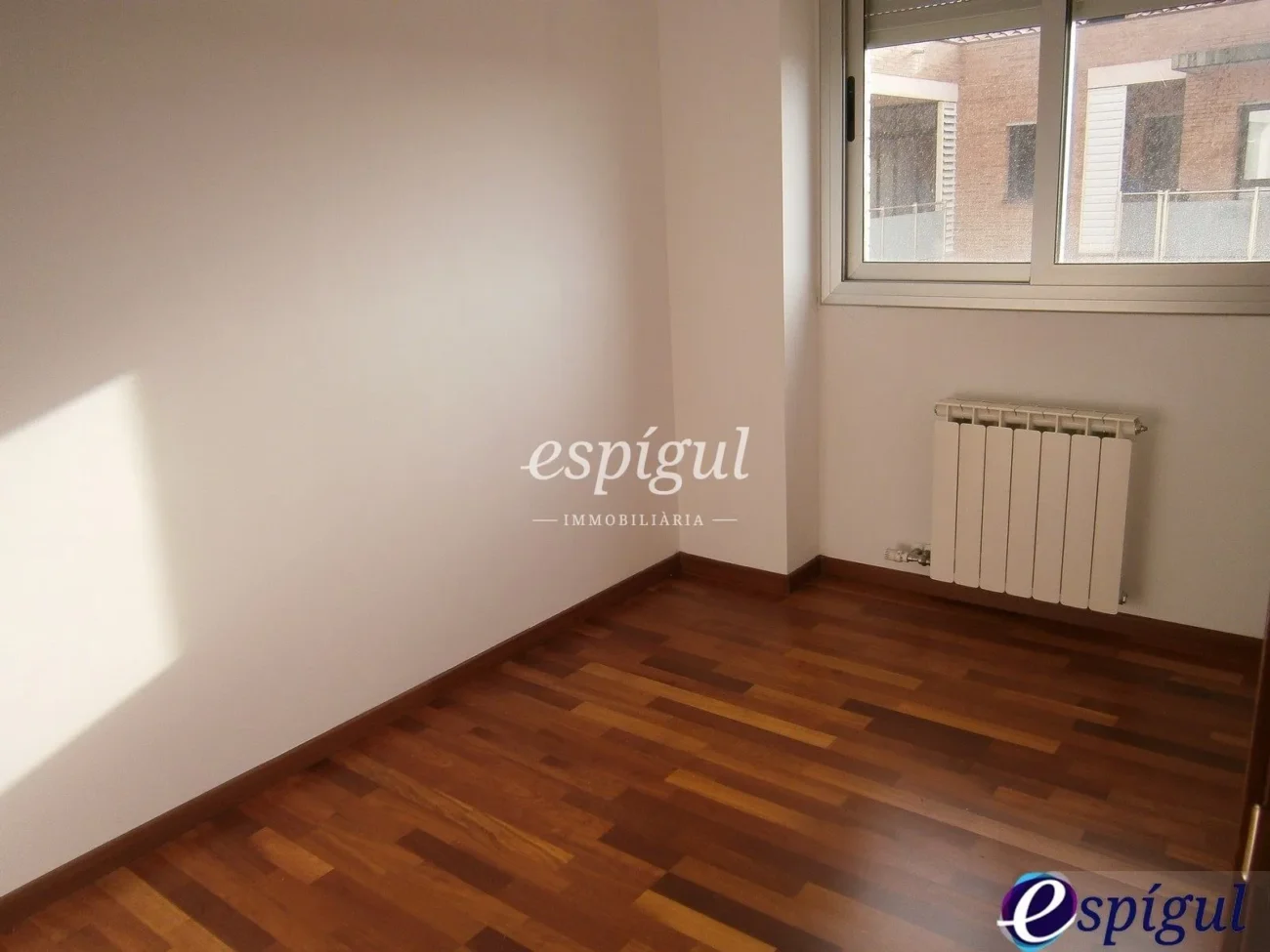 Bonito piso de 78 m² en el pueblo de San Gregorio a 5 minutos de Girona!