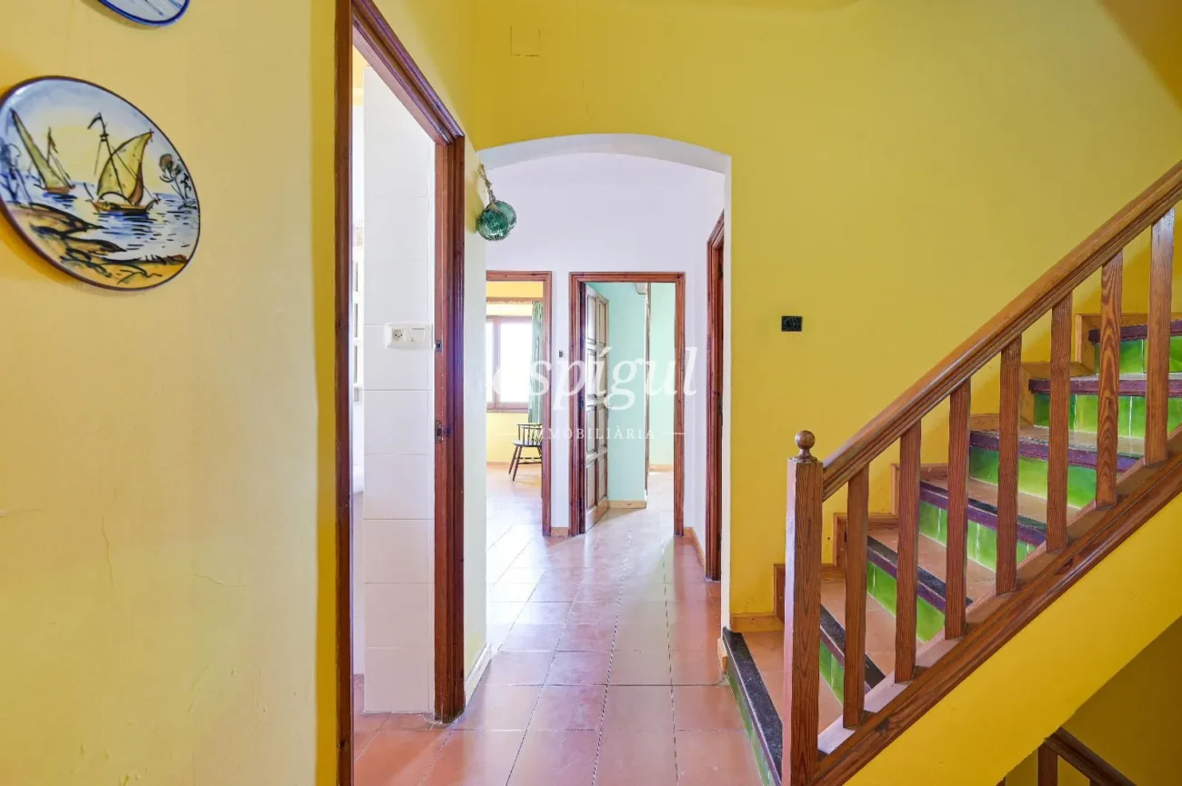 Casa en el centro de Palamós con ubicación inmejorable frente al mar