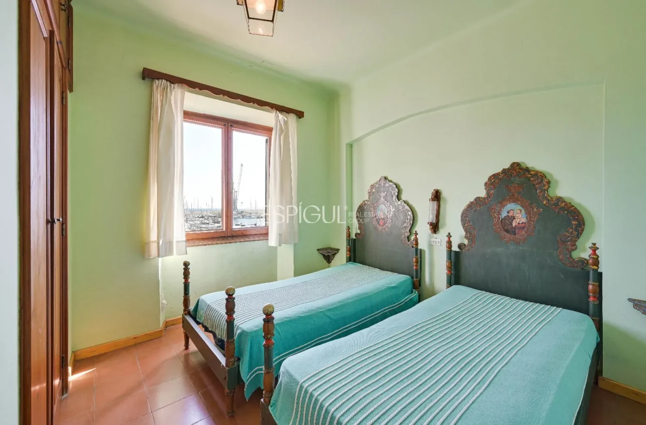 Haus im Zentrum von Palamós mit unschlagbarer Lage direkt am Meer