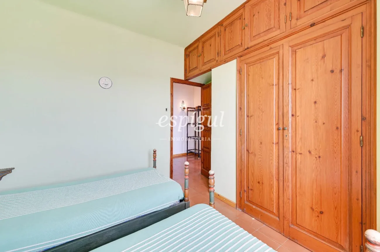 Casa en el centro de Palamós con ubicación inmejorable frente al mar