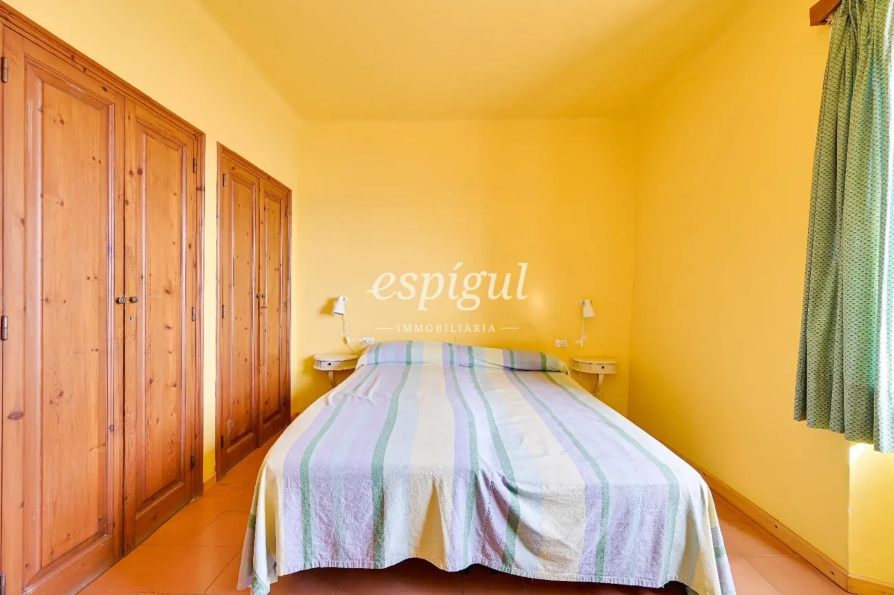 Casa en el centro de Palamós con ubicación inmejorable frente al mar