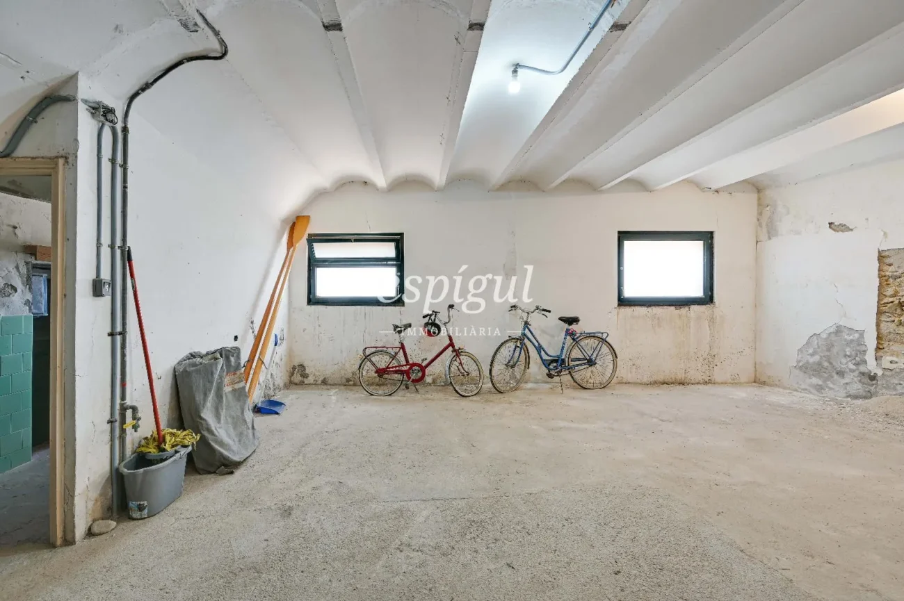 Casa en el centro de Palamós con ubicación inmejorable frente al mar