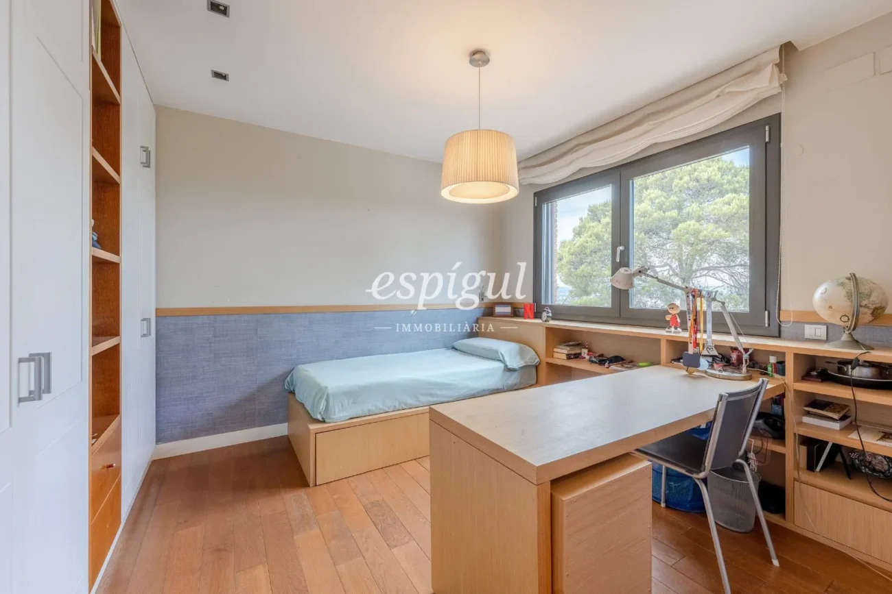 House for sale with pool in Sant Cugat Golf