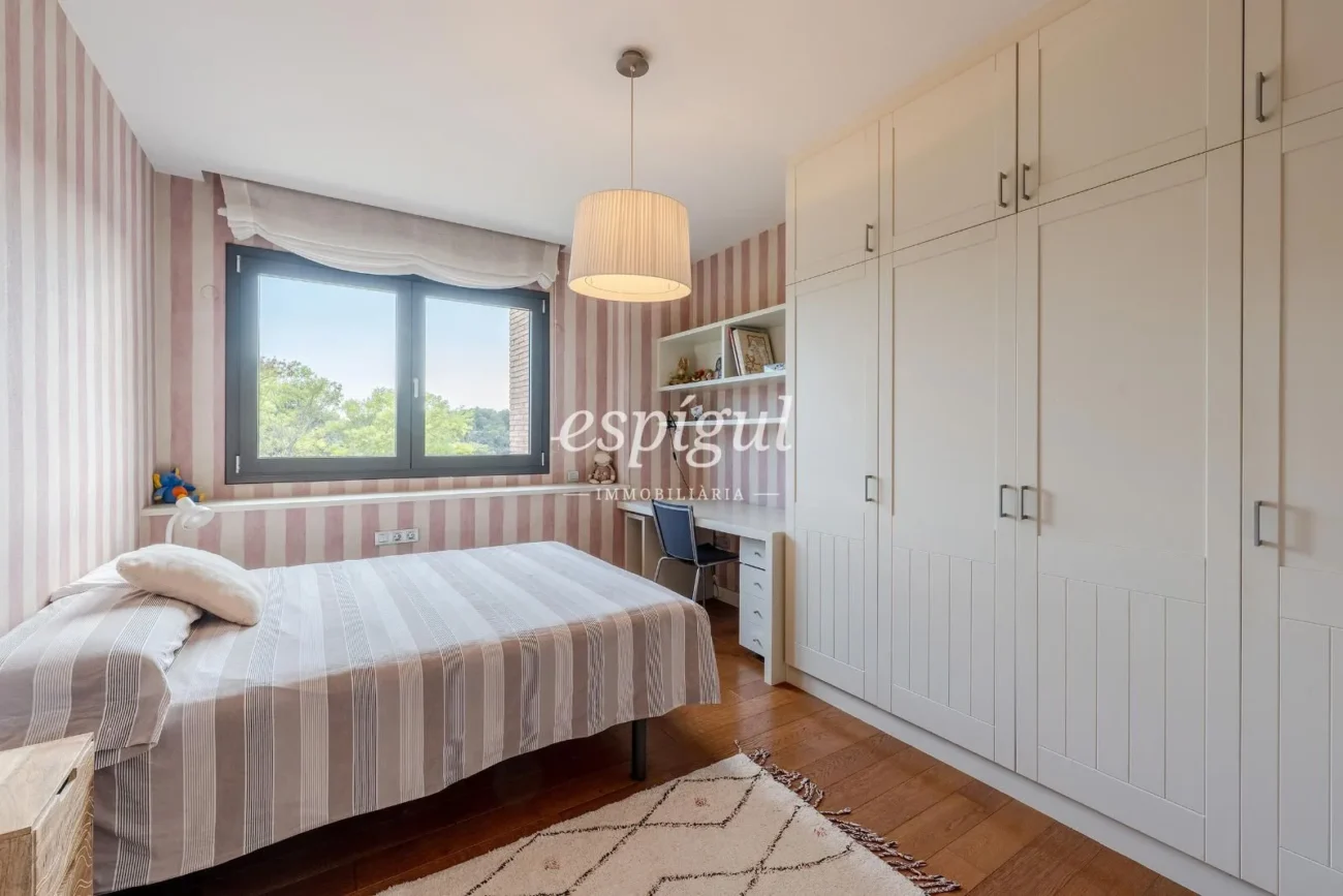 House for sale with pool in Sant Cugat Golf